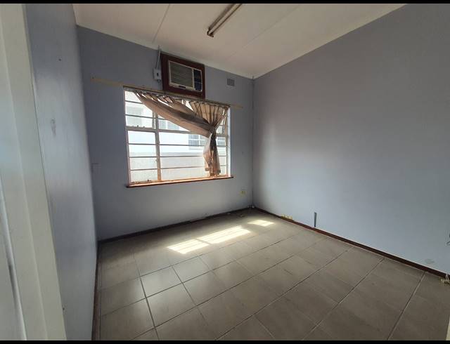 170M² OFFICE TO LET IN EMPANGENI CENTRAL